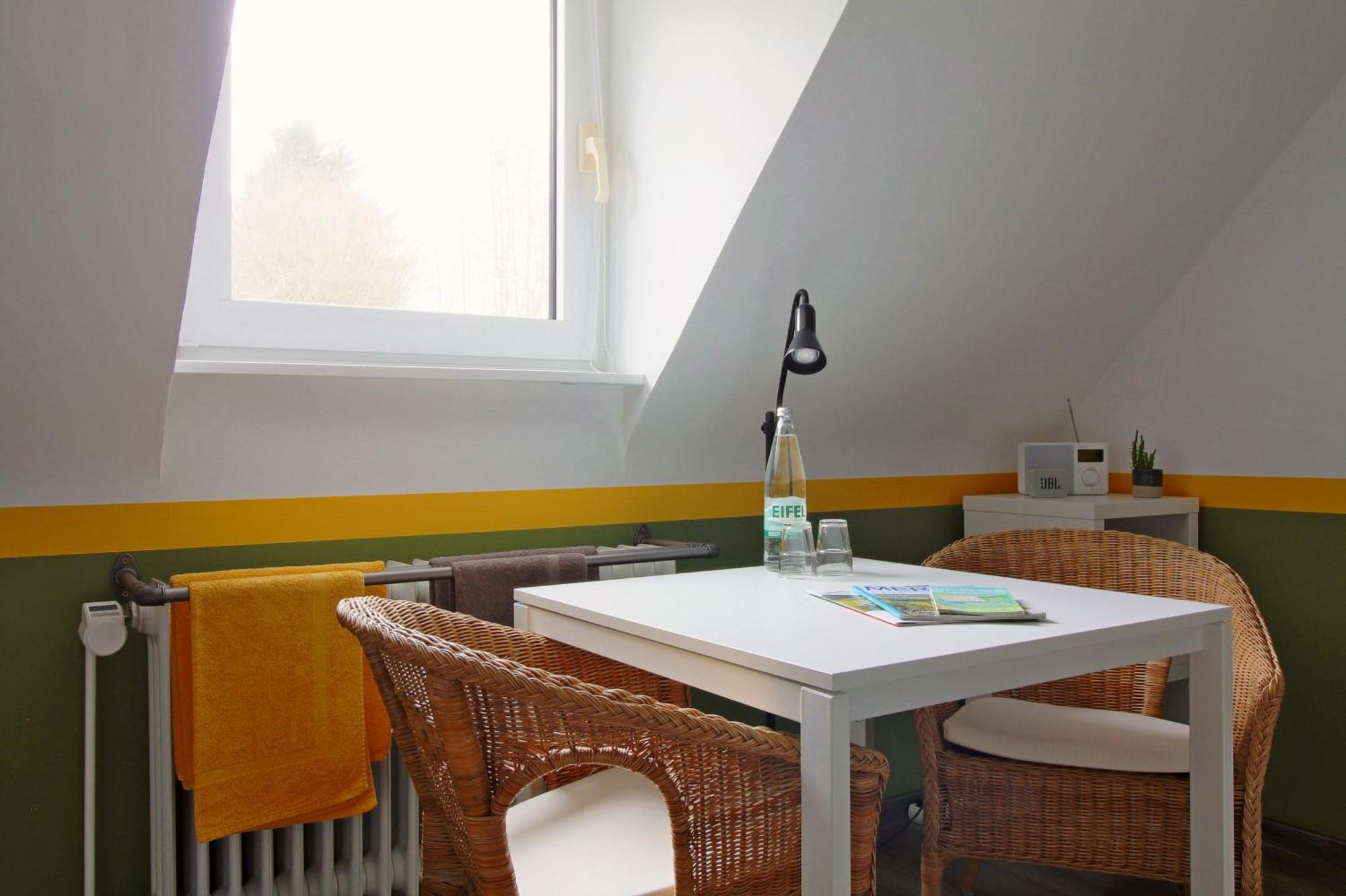 Toms Gaestehaus Schleiden Habitación foto